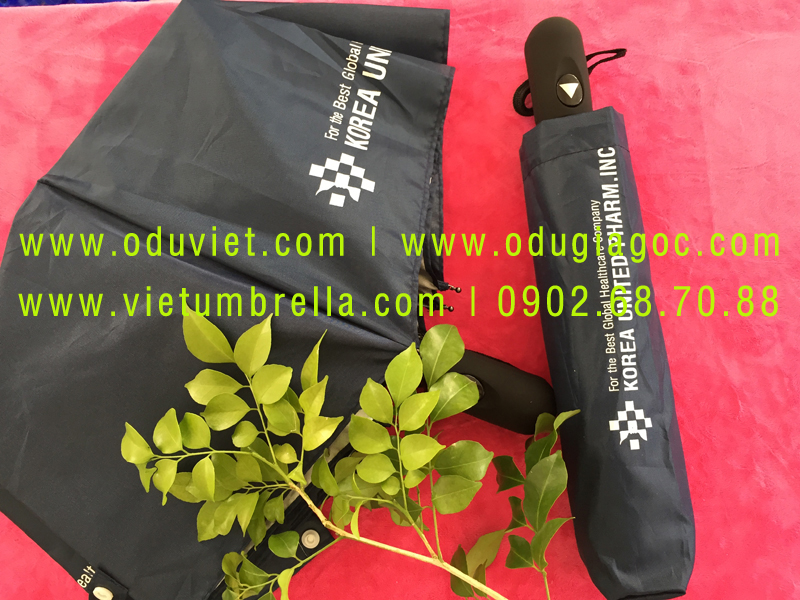 xưởng sản xuất ô dù cầm tay in logo quảng cáo